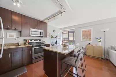 2930 N Sheridan Road #201, Chicago, IL 60657 - Photo 3