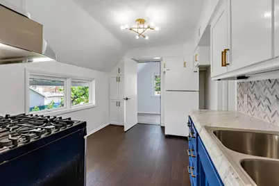 6844 N Ottawa Avenue #2, Chicago, IL 60631 - Photo 5
