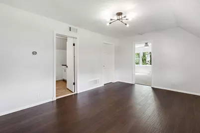 6844 N Ottawa Avenue #2, Chicago, IL 60631 - Photo 3