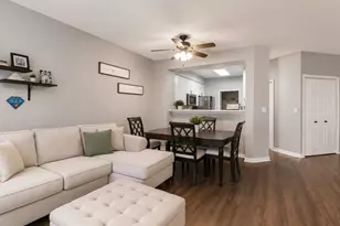2917 Stockton Ct, Naperville, IL 60564 - Photo 5