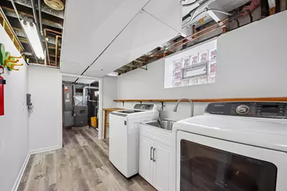 5724 S Sayre Avenue, Chicago, IL 60638 - Photo 13