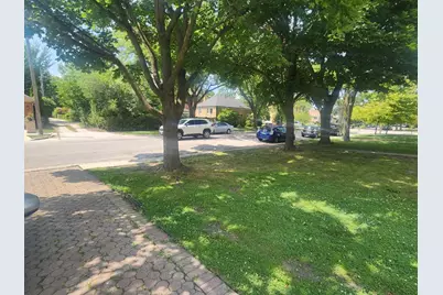 6647 N Lawndale Avenue, Lincolnwood, IL 60712 - Photo 15