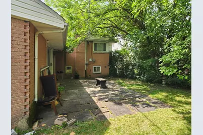 6647 N Lawndale Avenue, Lincolnwood, IL 60712 - Photo 19