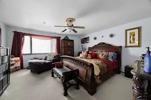 1236 Willow Ln, Gurnee, IL 60031 - Photo 15