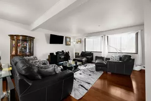 1236 Willow Ln, Gurnee, IL 60031 - Photo 5