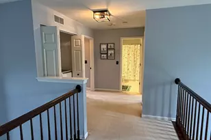 7974 Hedgewood Dr, Darien, IL 60561 - Photo 9