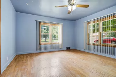 1426 E Morrell Street, Streator, IL 61364 - Photo 9