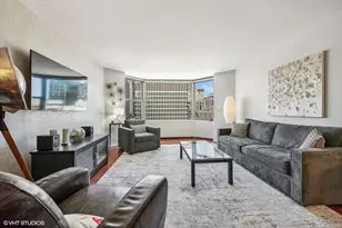 535 N Michigan Ave, Chicago, IL 60611 - Photo 3