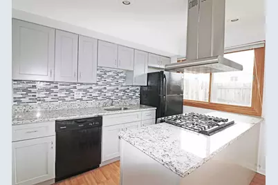 1723 Sessions Walk, Hoffman Estates, IL 60195 - Photo 3