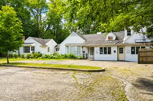 230 N McLean Blvd, Elgin, IL 60123 - Photo 1