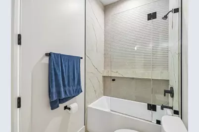1334 W Rosedale Avenue #3, Chicago, IL 60660 - Photo 19
