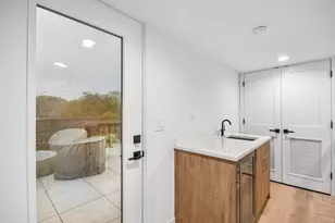 1334 W Rosedale Ave, Chicago, IL 60660 - Photo 21