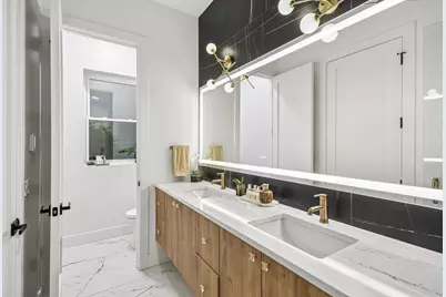 1334 W Rosedale Avenue #3, Chicago, IL 60660 - Photo 15