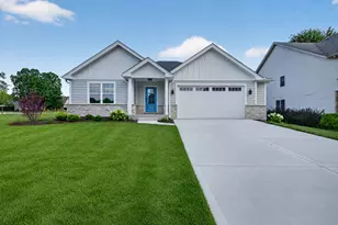 24621 Kaylee St, Shorewood, IL 60404 - Photo 1