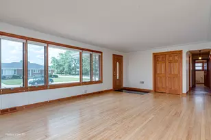 7952 Balmoral Ave, Norwood Park Township, IL 60656 - Photo 7