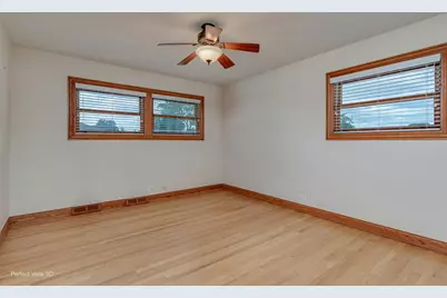 7952 Balmoral Avenue, Norwood Park Township, IL 60656 - Photo 17