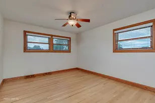 7952 Balmoral Ave, Norwood Park Township, IL 60656 - Photo 17