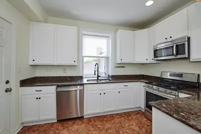 7209 N Damen Avenue #3, Chicago, IL 60626 - Photo 3