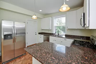 7209 N Damen Avenue #3, Chicago, IL 60626 - Photo 5