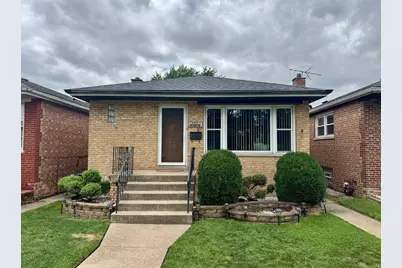 10806 S Avenue O, Chicago, IL 60617 - Photo 1