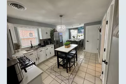10806 S Avenue O, Chicago, IL 60617 - Photo 19