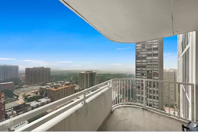 3930 N Pine Grove Avenue #2903, Chicago, IL 60613 - Photo 15