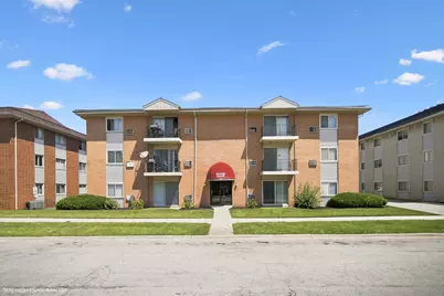 1900 Canal Street #1B, Blue Island, IL 60406 - Photo 1