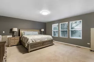3809 Saratoga Dr, Joliet, IL 60435 - Photo 13