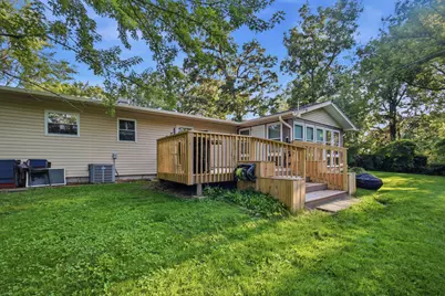 17 Crestview Terrace, Buffalo Grove, IL 60089 - Photo 19