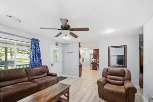 17 Crestview Terrace, Buffalo Grove, IL 60089 - Photo 3