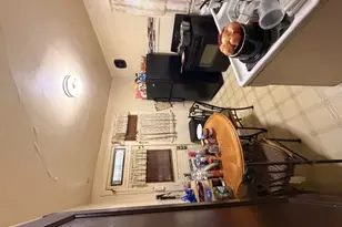 7834 S Paxton Ave, Chicago, IL 60649 - Photo 5