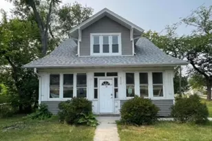 8370 Archer Ave, Willow Springs, IL 60480 - Photo 1