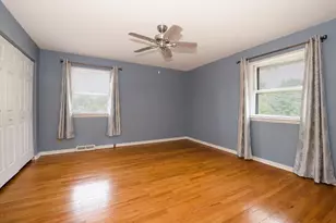 257 Beau Dr, Des Plaines, IL 60016 - Photo 15