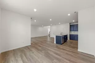 2680 Lawlor Ln, Naperville, IL 60564 - Photo 13