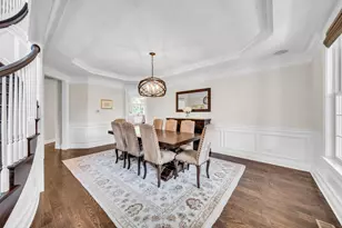 27 Rainier Cir, South Barrington, IL 60010 - Photo 3