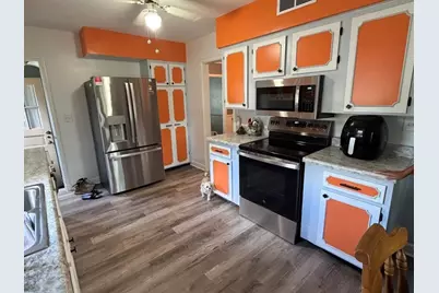 3444 N Church Street, Rockford, IL 61103 - Photo 11