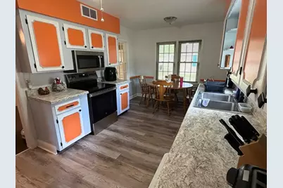 3444 N Church Street, Rockford, IL 61103 - Photo 9