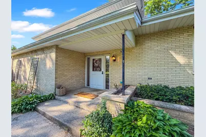 4705 Wild Cherry Road, Crystal Lake, IL 60012 - Photo 3