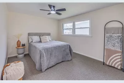 23016 Valley Drive, Richton Park, IL 60471 - Photo 15