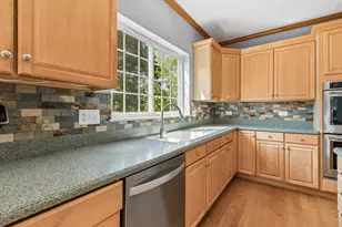 2570 N Jade Ave, Arlington Heights, IL 60004 - Photo 27