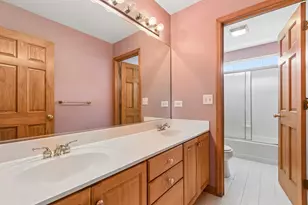 2570 N Jade Ave, Arlington Heights, IL 60004 - Photo 41