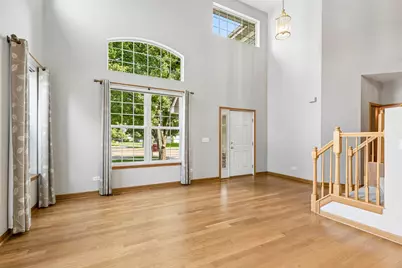 2570 N Jade Avenue, Arlington Heights, IL 60004 - Photo 15