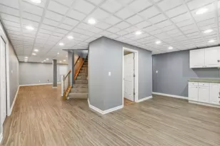 2570 N Jade Ave, Arlington Heights, IL 60004 - Photo 53