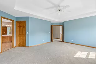 2570 N Jade Ave, Arlington Heights, IL 60004 - Photo 47