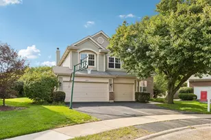 2570 N Jade Ave, Arlington Heights, IL 60004 - Photo 5