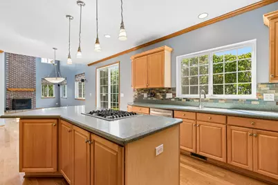 2570 N Jade Avenue, Arlington Heights, IL 60004 - Photo 31
