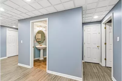 2570 N Jade Avenue, Arlington Heights, IL 60004 - Photo 55