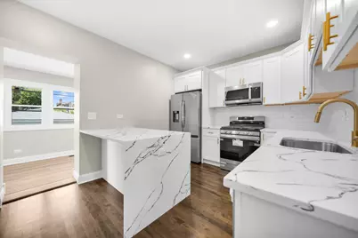 3052 N Major Avenue, Chicago, IL 60634 - Photo 5