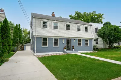 322 Elm Street, Glen Ellyn, IL 60137 - Photo 1