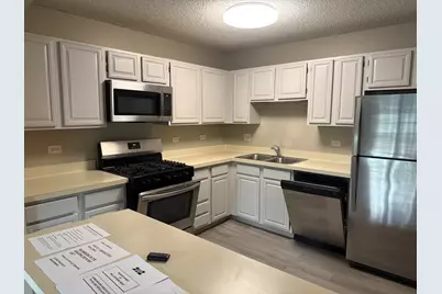5S470 Scots Drive #D, Naperville, IL 60563 - Photo 5